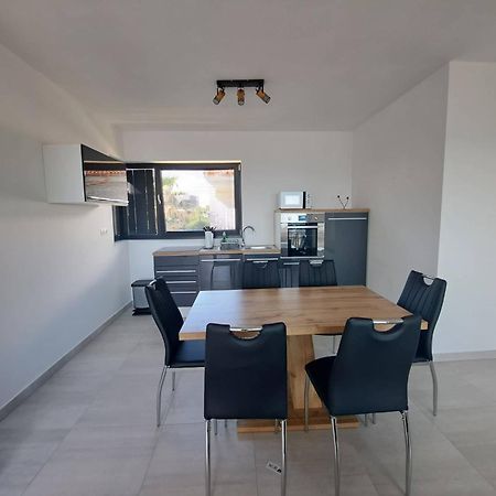 Villa Leptiric Vir Ngoại thất bức ảnh