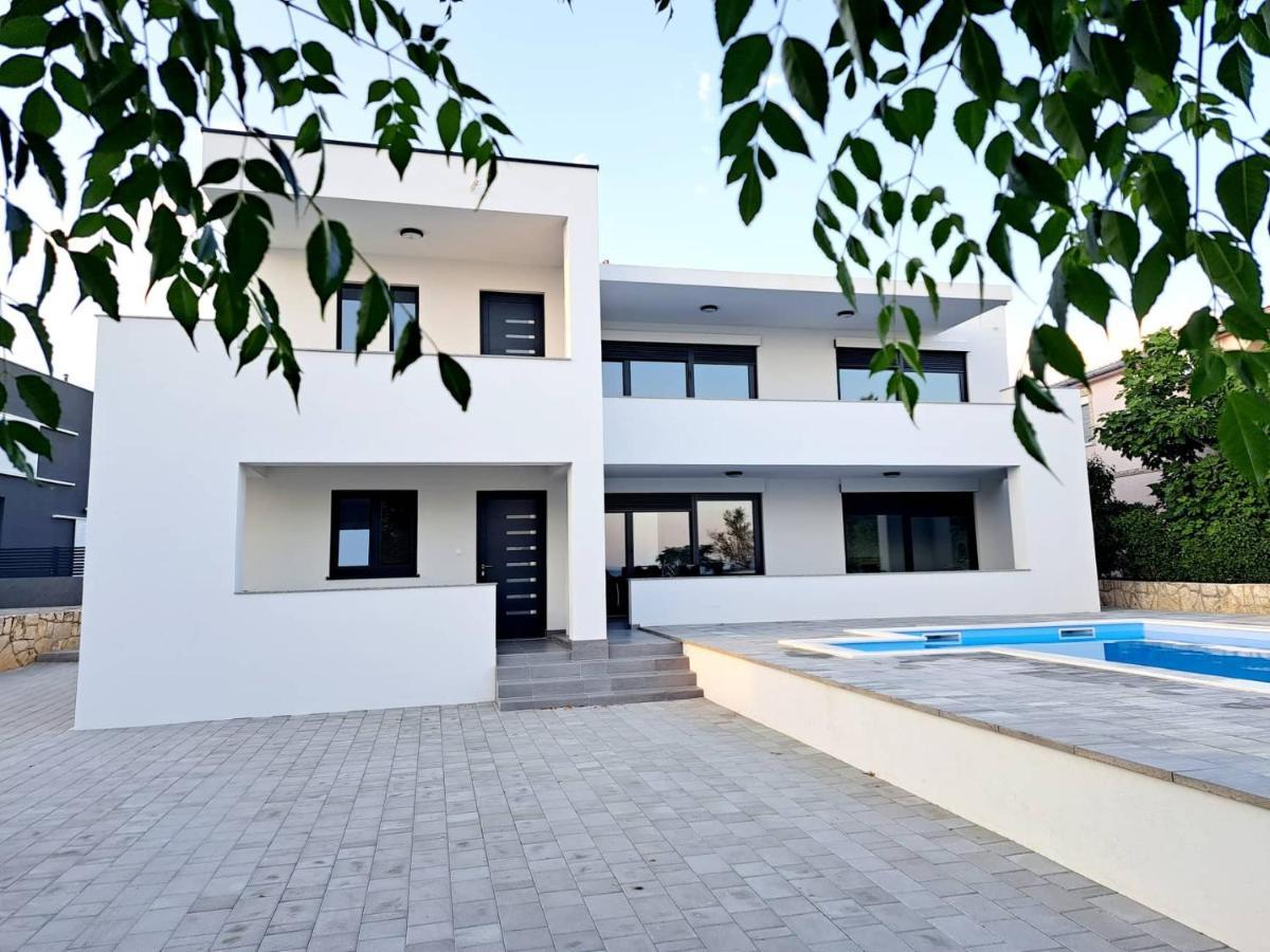 Villa Leptiric Vir Ngoại thất bức ảnh