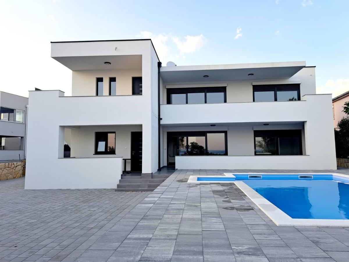 Villa Leptiric Vir Ngoại thất bức ảnh
